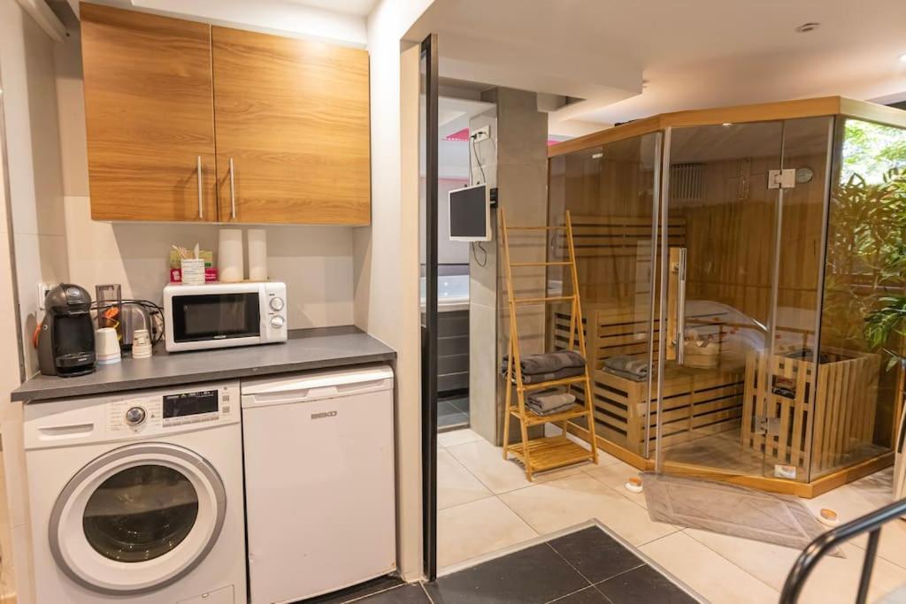Laissepassetemps Apartment Marseille Bagian luar foto